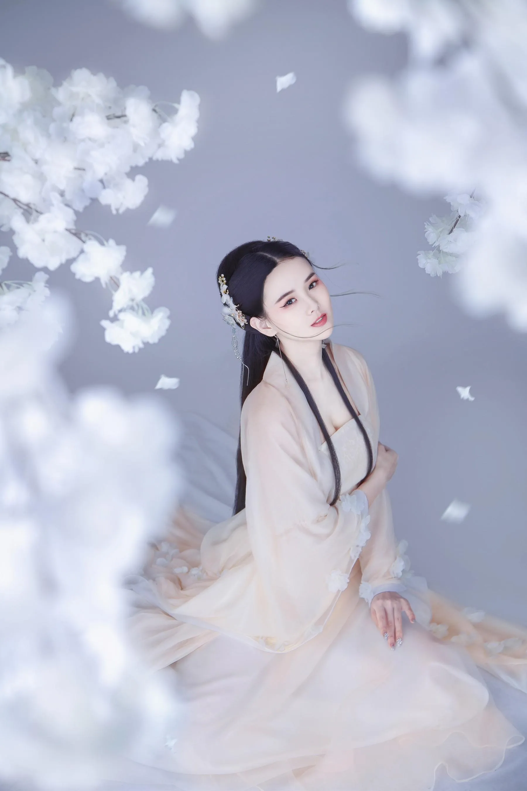 [YITUYU艺图语]2022.02.07 樱花落 欣宝 [22P]插图